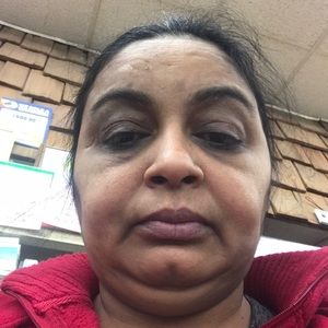 Meet your Posher, Amita